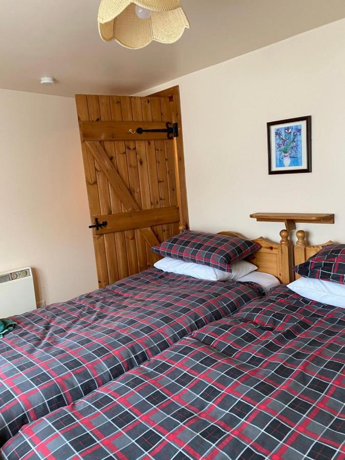 Parkmore Holiday Cottages Dufftown Extérieur photo